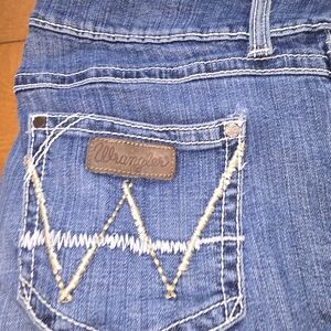 Wrangler Women's Classic Blue Denim Jeans